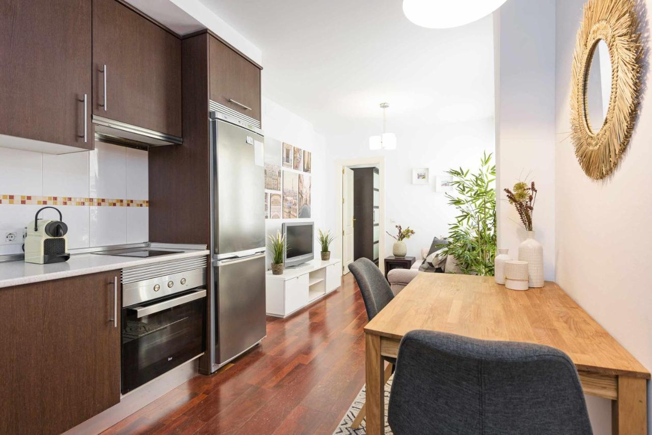 Pineapple Pena 19 Apartment มาลากา ภายนอก รูปภาพ