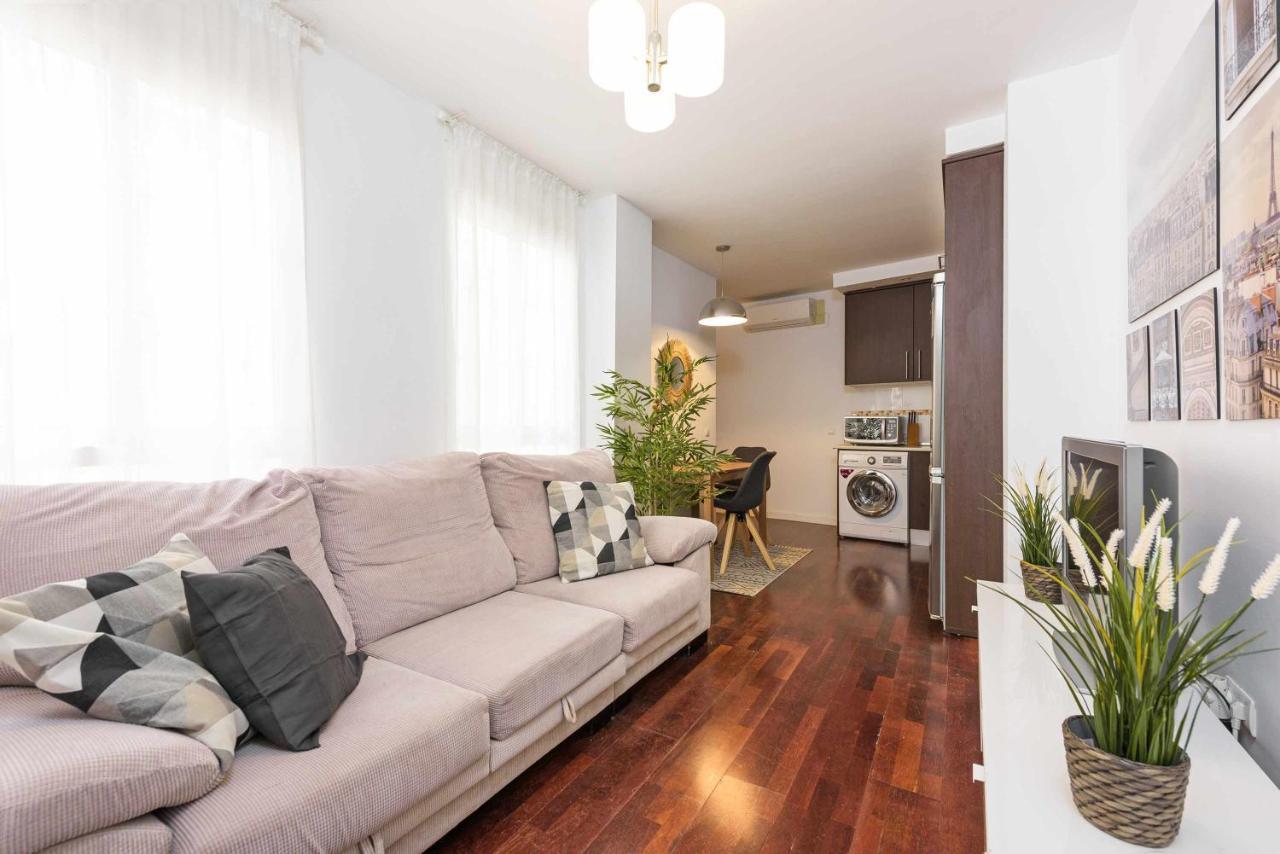 Pineapple Pena 19 Apartment มาลากา ภายนอก รูปภาพ