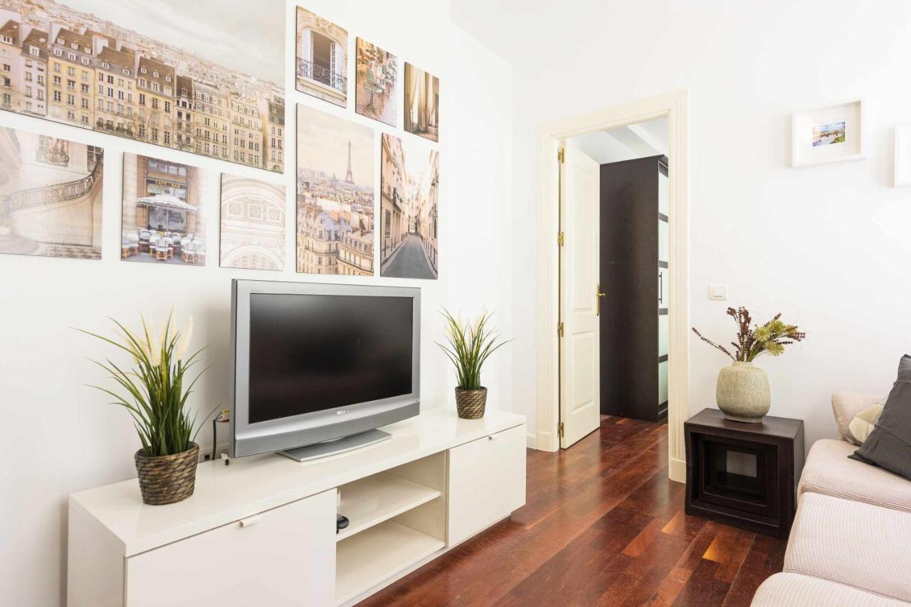 Pineapple Pena 19 Apartment มาลากา ภายนอก รูปภาพ